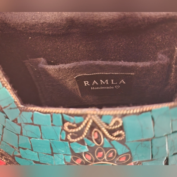 Ramla Handmade Turquoise Mosaic Floral Purse with Gold Chain Strap Southwestern - Picture 8 of 11